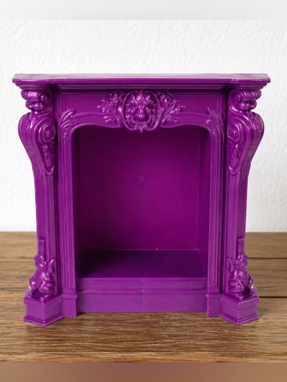 Target Bullseye Playground Halloween Purple Mantle Display Box